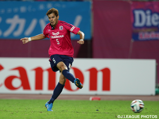 Ｃ大阪、MF長谷川との契約更新に合意