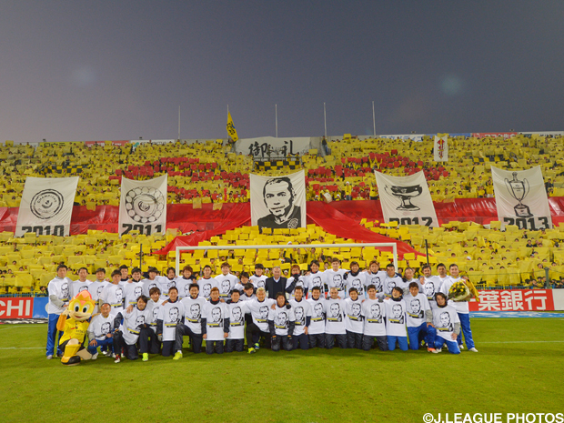 【柏】みんなで街をレイソルポスターで埋め尽くそう！