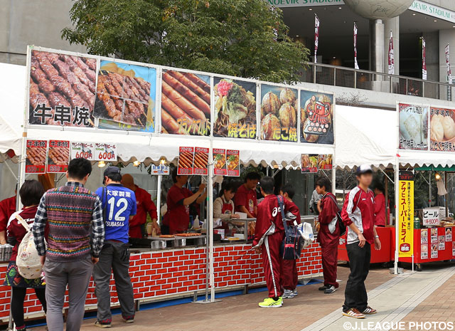 神戸 スタジアムグルメ 食べ放題チケット を限定枚で販売 ｊリーグ Jp