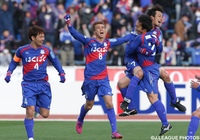 【明治安田Ｊ１ １ｓｔ 第2節】甲府、樋口監督に初勝利をプレゼント　阿部翔平が古巣・名古屋相手にFK弾