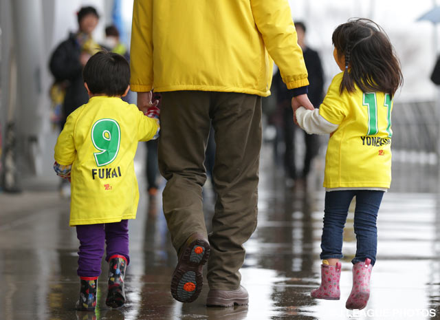 子どもたちの自主性を伸ばすことなどを願い、クワトロサッカー大会を開催します。（2014年3月2日撮影）