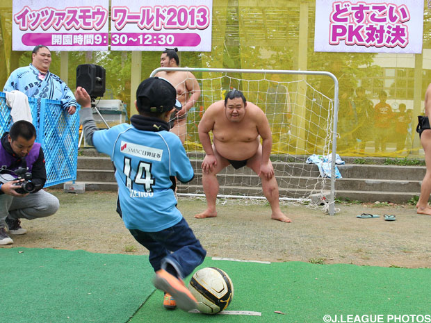 【川崎Ｆ】29日柏戦にて「イッツァスモウワールド」実施