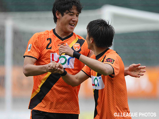 【サマリー：明治安田Ｊ３ 第6節】山口が無傷の開幕5連勝で首位キープ！　「相武決戦」は相模原が制す