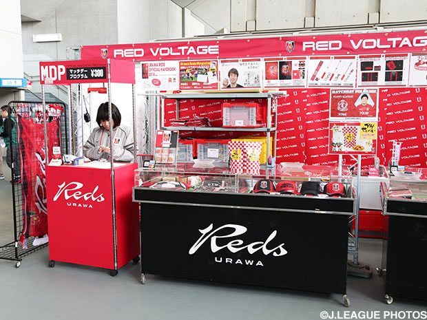 【浦和】5月のＧ大阪戦より「スヌーピー」とのコラボグッズ等販売開始