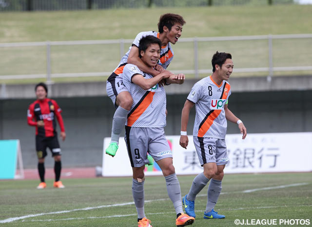 【サマリー：明治安田Ｊ３　第11節】福島の追い上げを振り切った山口が、4連勝で首位キープ