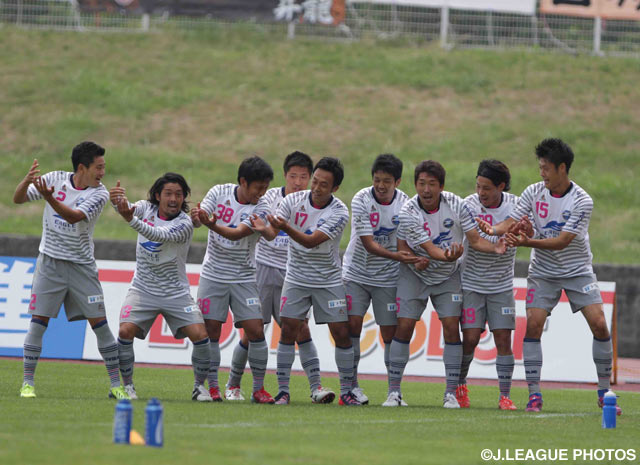 【サマリー：明治安田Ｊ３ 第16節】好調の町田が首位の山口を撃破。快勝の長野が勝点2差でトップに肉薄
