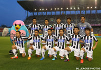 【鳥栖】記念ユニフォームなどを展示したブースを設置