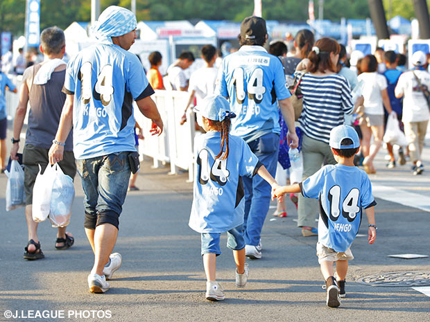 【川崎Ｆ】「家族だんらん♪サッカー教室」の参加者募集