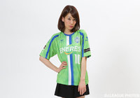 【湘南】“スプラッシュサマー！泡フェス2015”第五弾 「Ｊリーグ女子マネージャー」佐藤　美希さんが来場！