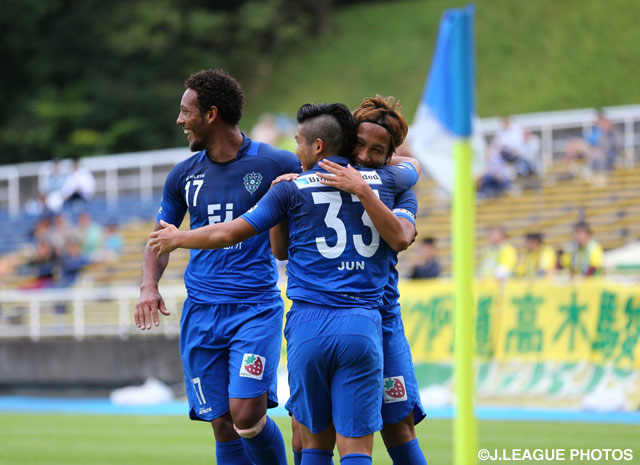 【サマリー：明治安田Ｊ２ 第36節】大宮が熊本に完敗 連勝の福岡が2位磐田に肉薄