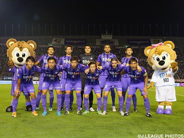 【広島】17日より「2016オフィシャルカレンダー」を販売開始