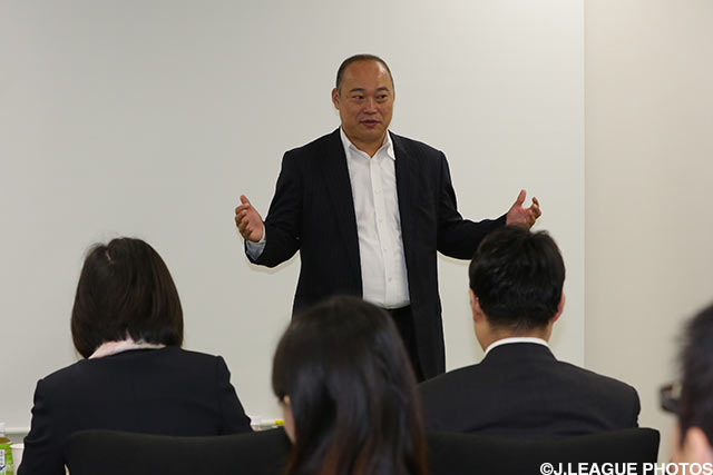 【Ｊリーグ】日中交流企画で上海メディアがＪリーグを来訪