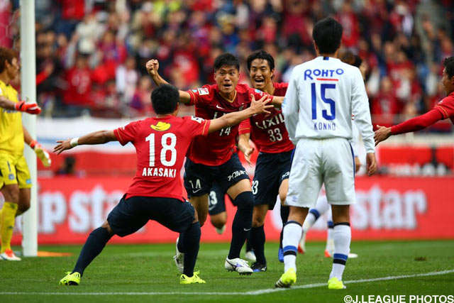 試合速報を実施
