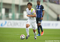 【広島】MF青山の「Ｊ１通算250試合出場記念グッズ」を受注販売