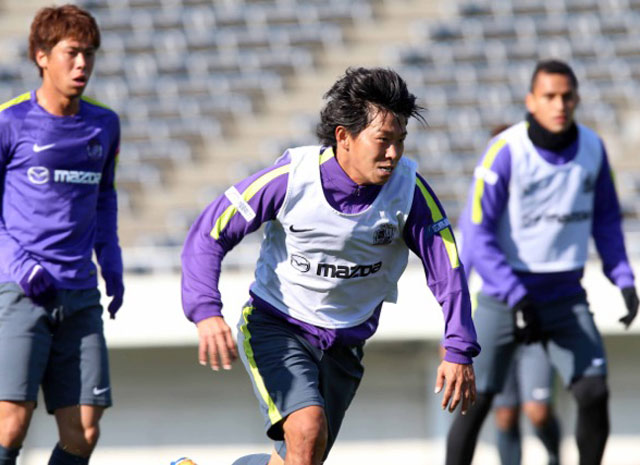  鋭い動きを見せる佐藤。エースは大舞台で爆発するか（写真提供：紫熊倶楽部）　