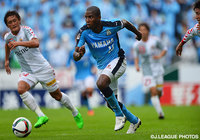 【磐田】パラナからMFアダイウトンが完全移籍で加入