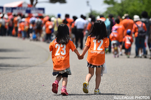 「ドコモpresentsアルビレックス新潟　女子サッカー教室」参加者募集【新潟】