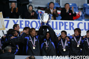 06年大会で敗れた浦和に雪辱を果たして初優勝を飾った07年大会。