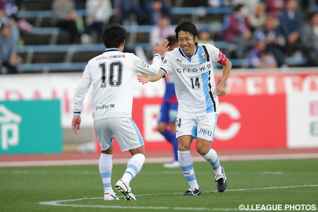 川崎Ｆが4発圧勝で首位キープ！　金崎2発の鹿島が2位浮上【サマリー：明治安田Ｊ１ 1st 第4節】