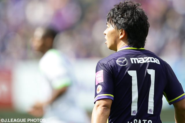 FW佐藤が書籍を出版【広島】