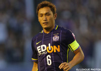 MF青山が全治4週間の負傷【広島】