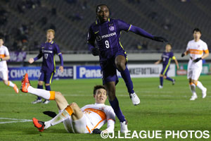 危険なエリア内へといかに侵入していくか。日本がアジアを勝ち進むための重要なテーマだ