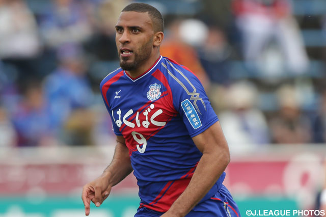 FWニウソンの契約解除を発表【甲府】