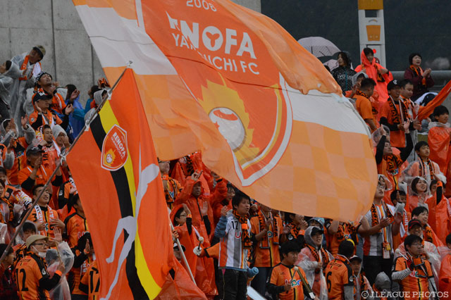 MFルシアーノがラセレーナ（チリ2部）より完全移籍で加入【山口】