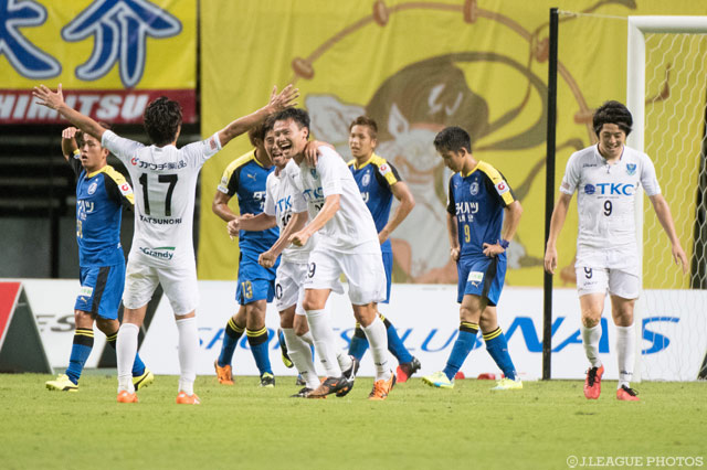 栃木が大分を撃破し10連勝を達成 ゴールラッシュの鹿児島が2位に浮上【サマリー：明治安田Ｊ３ 第19節】