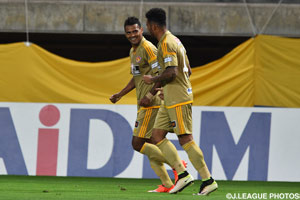 好調の仙台はウイルソンとハモン ロペスの2トップに期待がかかる