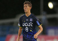 MF新井が全治約6週間の負傷【甲府】