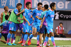 したたかに勝点を積み上げる鳥栖が3位に浮上。首位に1ポイント差で肉薄する