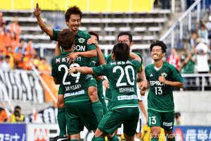 清水との上位対決を制した松本。背後にＣ大阪が近づくなかこのまま自動昇格圏を堅持できるか