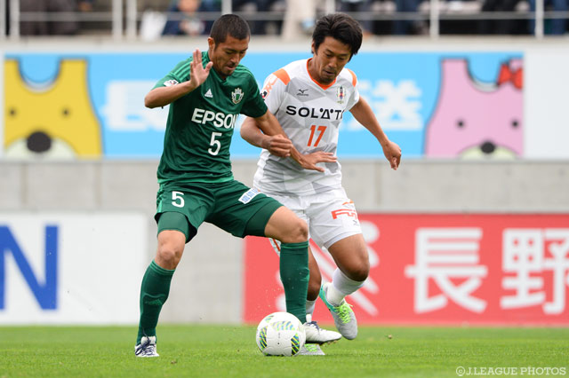 松本が意地の勝点1を奪取。清水がＣ大阪をかわして3位に浮上【サマリー：明治安田Ｊ２ 第37節】