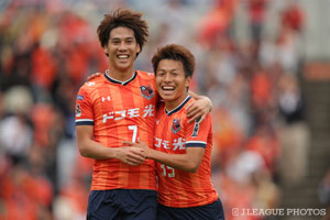 10月を3連勝し10戦無敗とした大宮。昇格1年目にして年間勝点で4位につけている