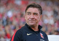 ペトロヴィッチ監督との契約を更新【浦和】