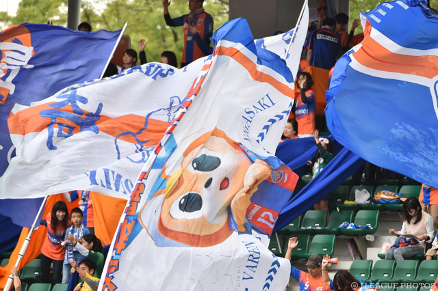 FWファンマが完全移籍で加入【長崎】