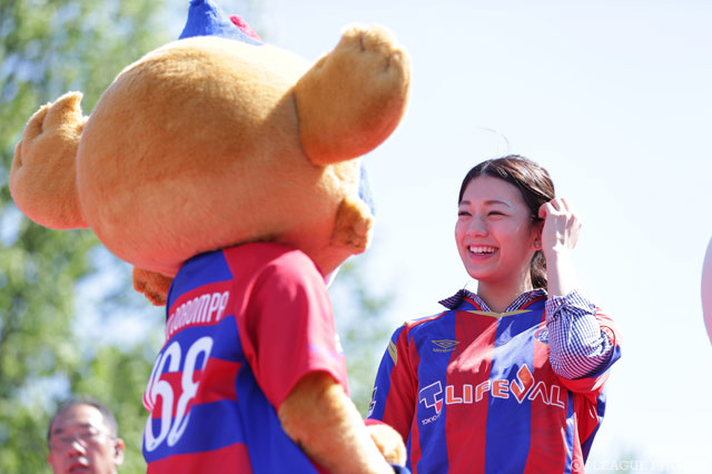 3/18（土）FC東京vs川崎Ｆ「多摩川クラシコ」にサトミキが来場！【明治安田Ｊ１ 第4節】