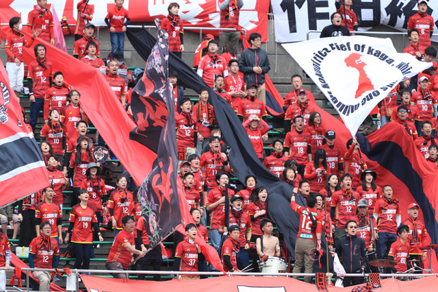 イオンモール新小松で選手サイン会を実施【金沢】