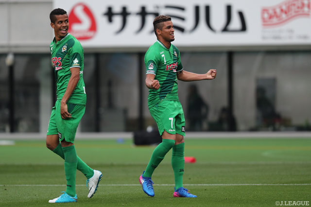 名古屋、湘南が敗れる 東京Ｖが連敗を止め首位浮上【サマリー：明治安田Ｊ２ 第9節】