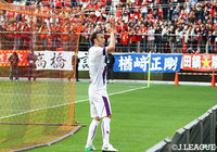 横浜FCが3連勝で首位堅持！京都・闘莉王の名古屋との古巣対決は痛み分けに【サマリー：明治安田Ｊ２ 第11節】