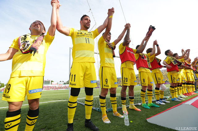 柏がＣ大阪を下して4連勝！札幌は宮澤のゴールで今季3勝目【サマリー：明治安田Ｊ１ 第10節】