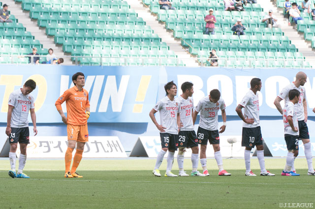 湘南が首位に浮上！名古屋は大分に大敗【サマリー：明治安田Ｊ２ 第13節】