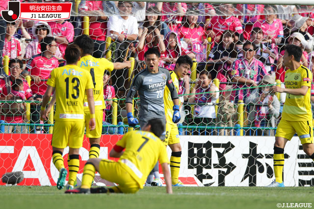 連勝街道を突き進む柏が暫定首位に浮上。3つのチームが監督交代を発表【マンスリーレポート（5月）：明治安田Ｊ１】