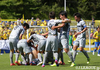 秋田が栃木との上位対決制し開幕10戦無敗に【サマリー：明治安田Ｊ３ 第11節】