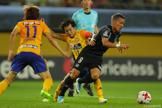 Ｇ大阪、横浜FMが白星 浦和は広島との死闘を制し連敗ストップ【サマリー：明治安田Ｊ１ 第17節】