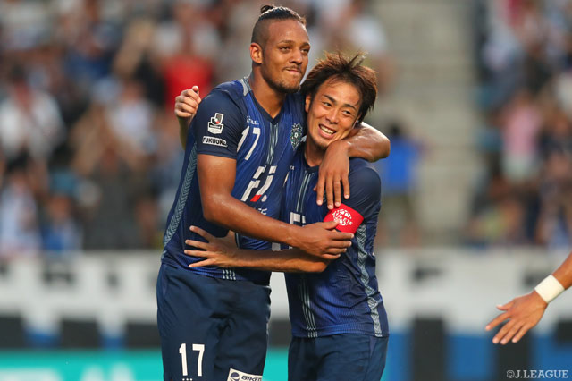 福岡と湘南が揃って白星 四国ダービーを制した徳島が3位浮上【サマリー：明治安田Ｊ２ 第21節】