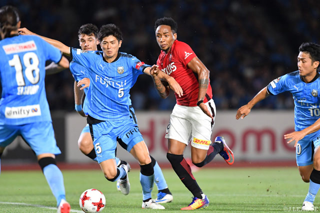 鹿島がＧ大阪を下して首位浮上！川崎Ｆは浦和に大勝【サマリー：明治安田Ｊ１ 第13節】