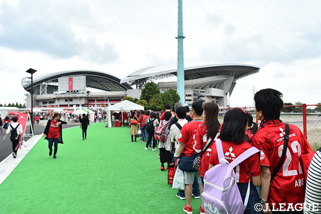 ご来場いただいたお客様に、来場者プレゼントならびに様々なスタジアムイベントを実施いたします。