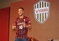 神戸に加入の元ドイツ代表FWポドルスキが来日！【会見レポート】